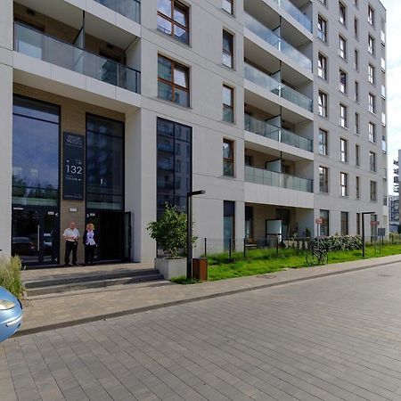 Hello Apartments Zajezdnia Wrzeszcz With Private Parking Gdańsk Exterior foto