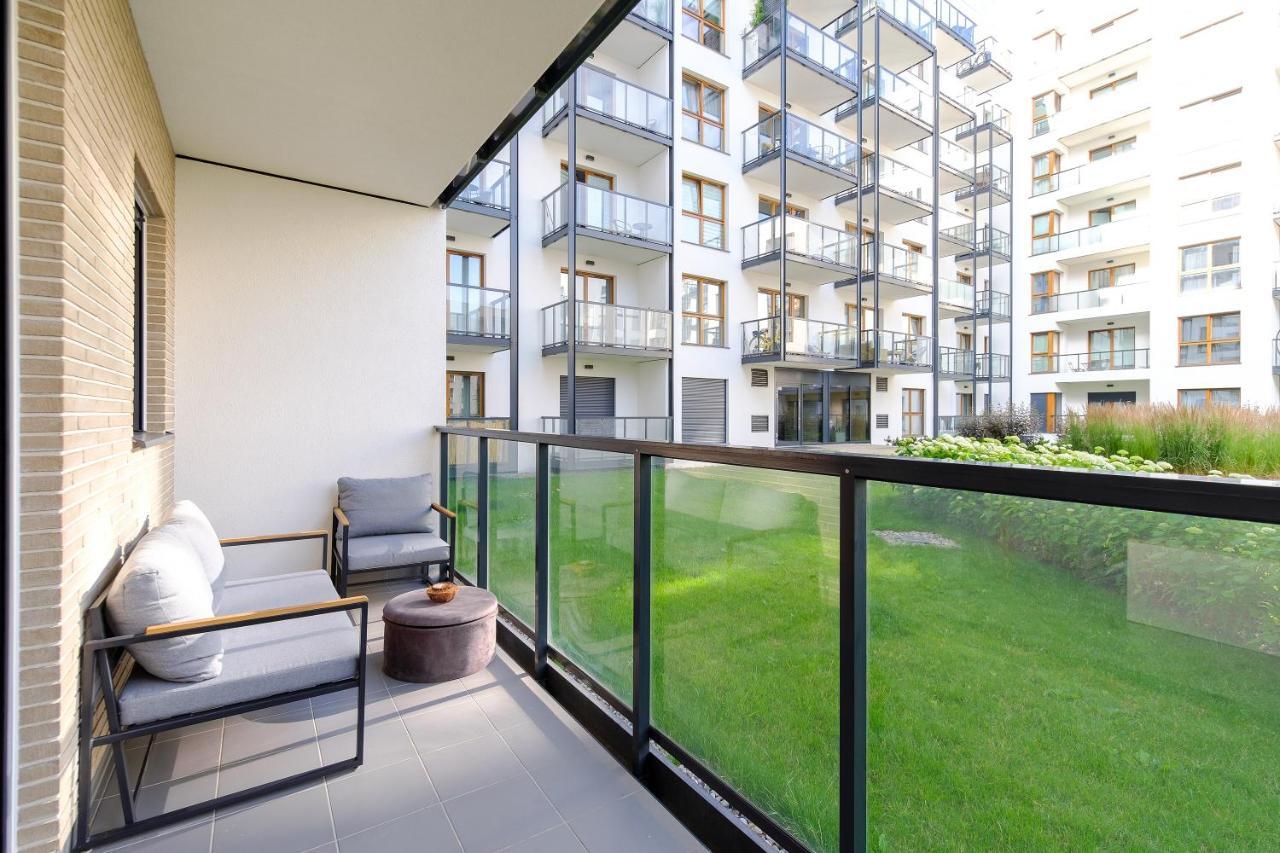 Hello Apartments Zajezdnia Wrzeszcz With Private Parking Gdańsk Exterior foto